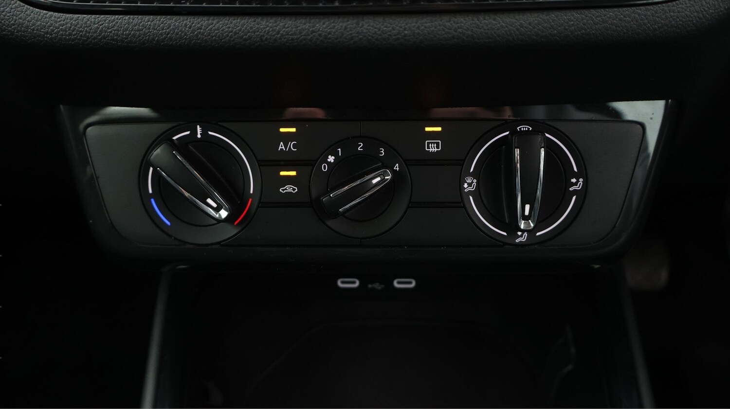 Used Skoda Fabia 2022 for sale - 77542579: Photo 12