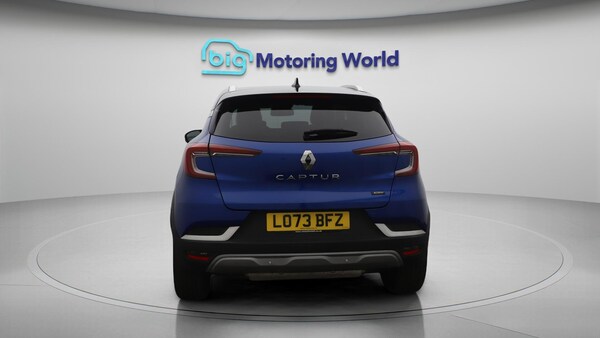 Used Renault Captur 2023 for sale - 75623824: Photo 7