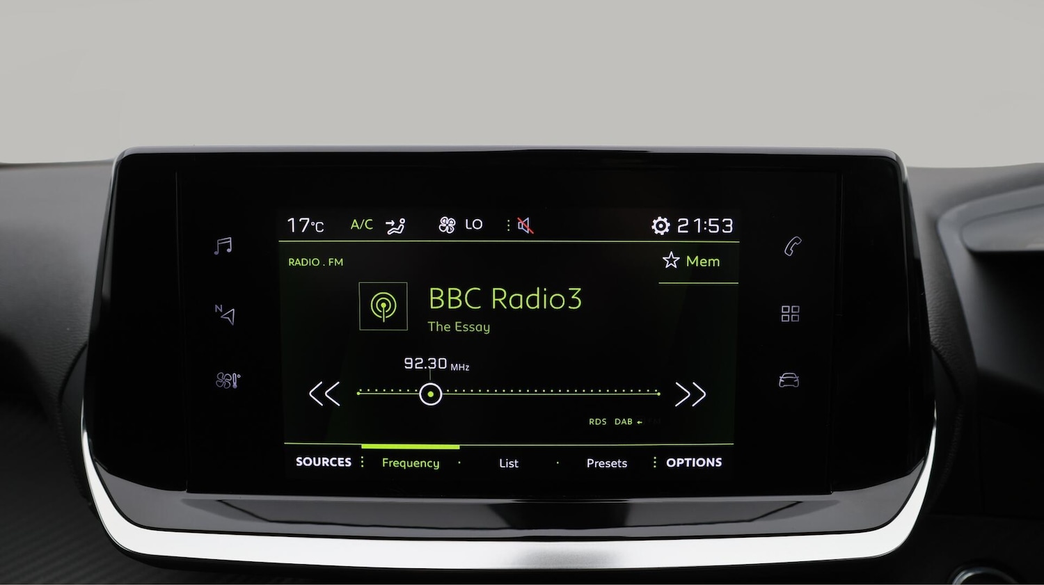 Used Peugeot 2008 2021 for sale - 76282834: Photo 12