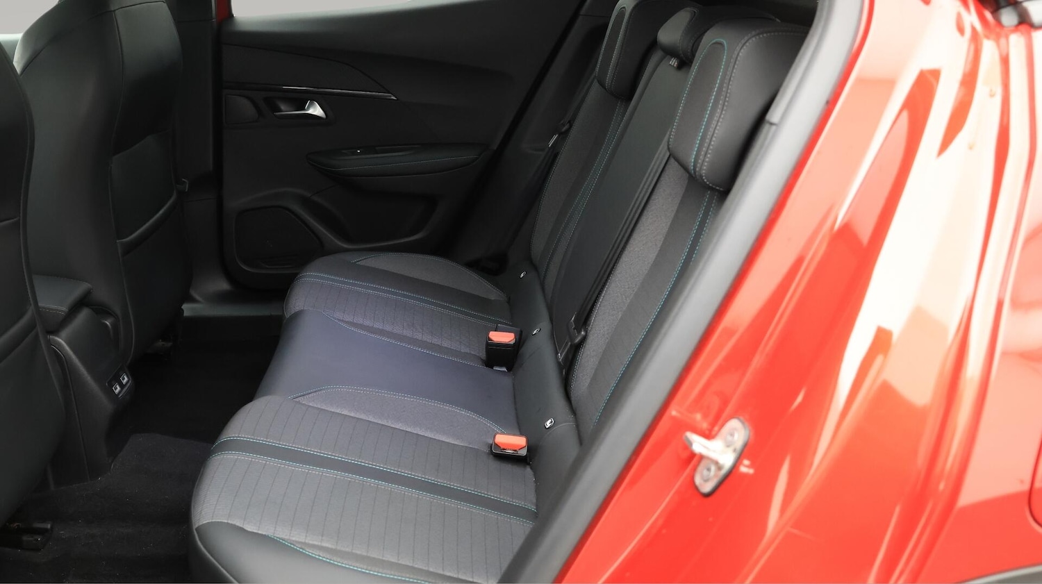 Used Peugeot 2008 2021 for sale - 76282834: Photo 17