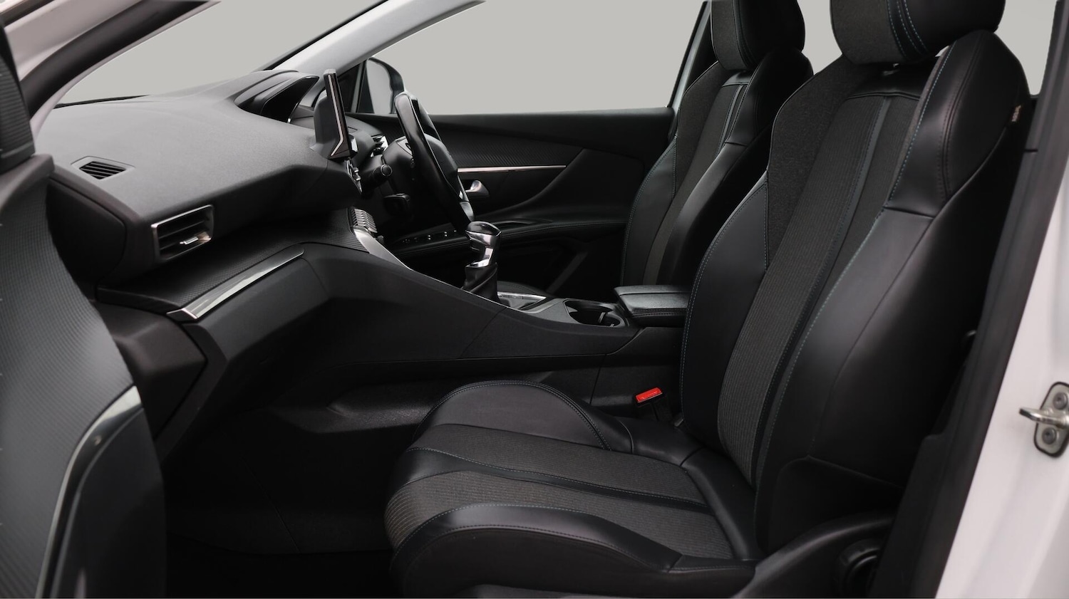 Used Peugeot 5008 2021 for sale - 76780603: Photo 15