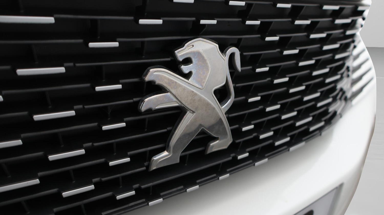 Used Peugeot 5008 2021 for sale - 76780603: Photo 24