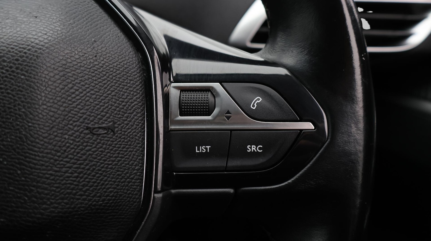 Used Peugeot 5008 2021 for sale - 76780603: Photo 28