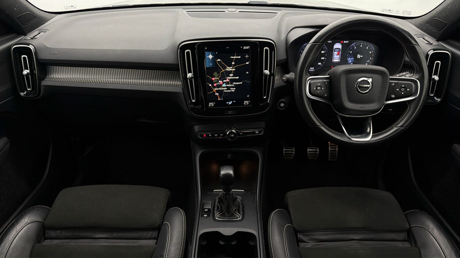 Used Volvo XC40 2021 for sale - 78197888: Photo 12