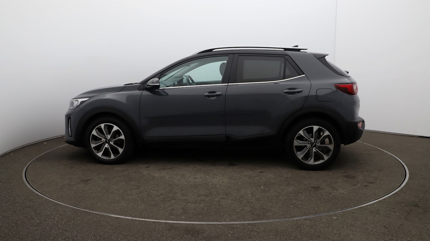 Used Kia Stonic for sale - 76810678: Photo 56