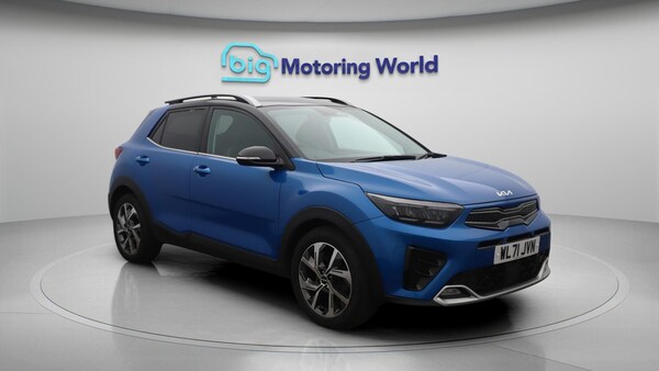 Used Kia Stonic 2022 for sale - 76284011: Photo 2