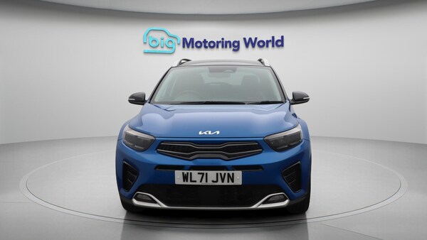 Used Kia Stonic 2022 for sale - 76284011: Photo 3
