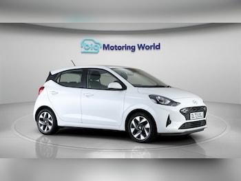 Used Hyundai i10 2023 for sale - 79495525: Photo