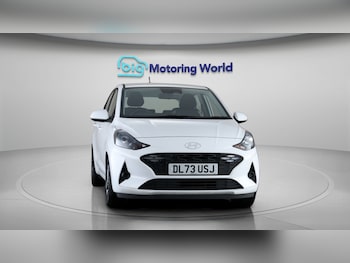 Used Hyundai i10 2023 for sale - 79495525: Photo