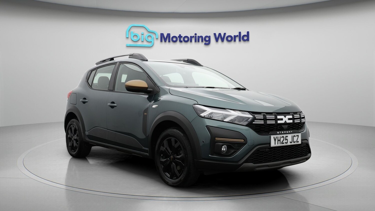 Used Dacia Sandero Stepway for sale - 77296947: Photo 1