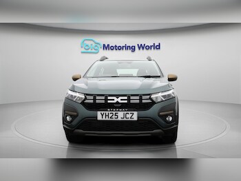 Used Dacia Sandero Stepway 2025 for sale - 77296947: Photo