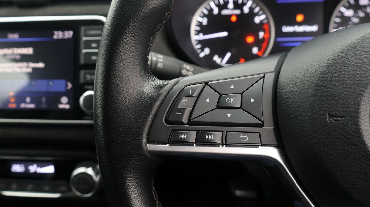 Used Nissan Micra 2022 for sale - 77125125: Photo 21