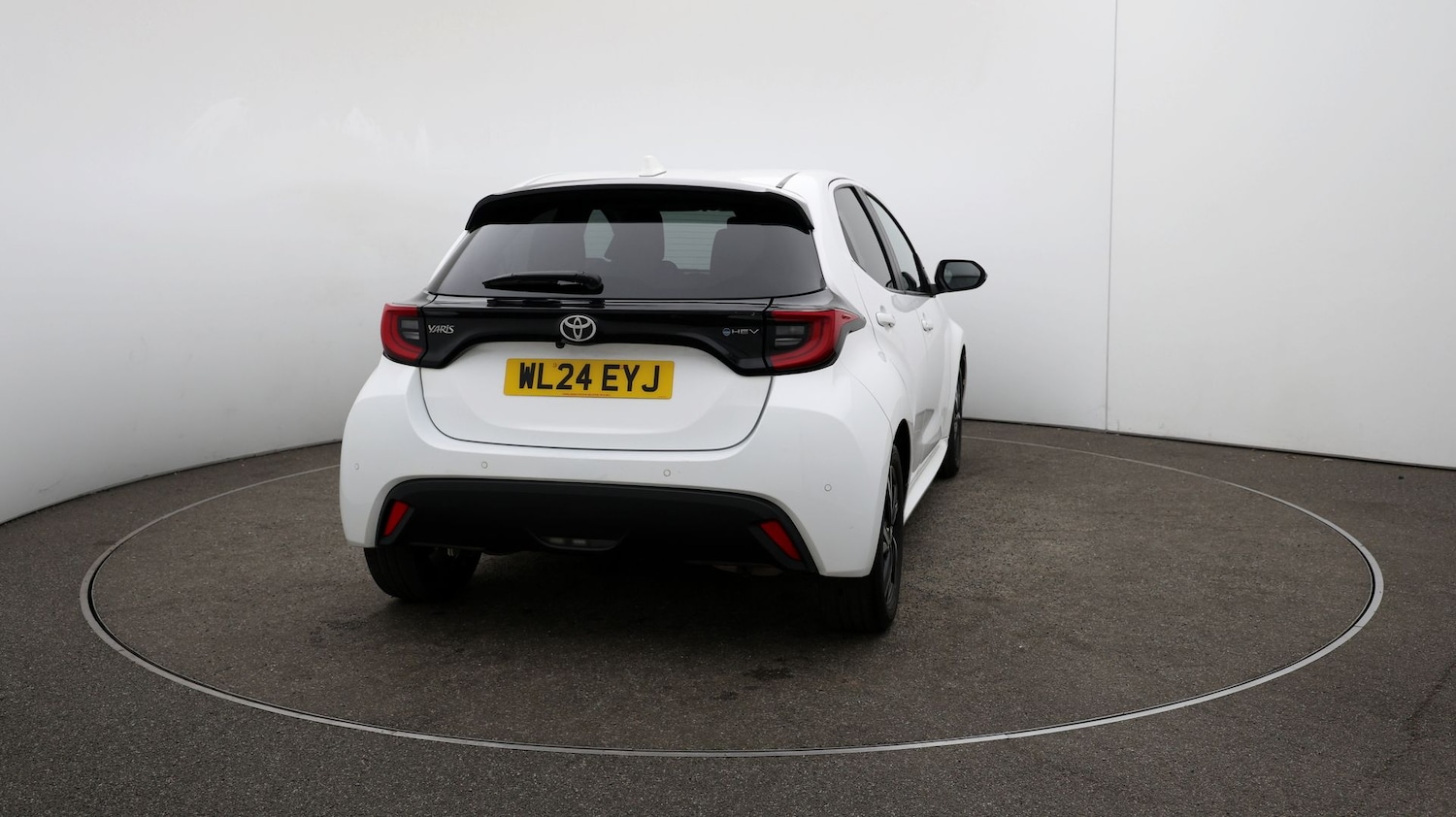 Used Toyota Yaris 2024 for sale - 77115227: Photo 23