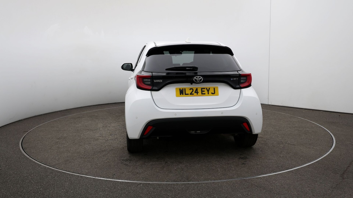 Used Toyota Yaris 2024 for sale - 77115227: Photo 26