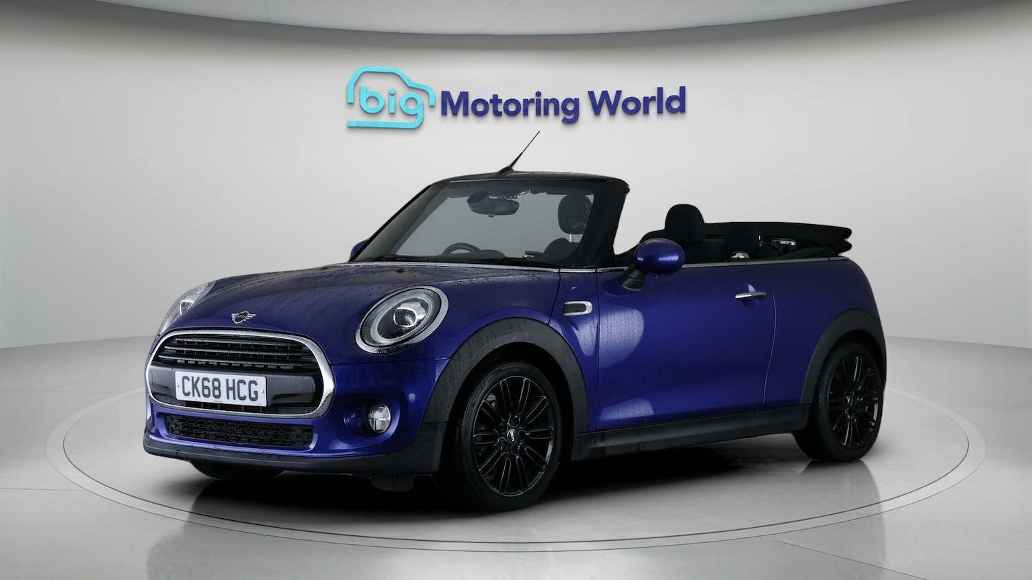 Used MINI Convertible 2018 for sale - 77490157: Photo 3