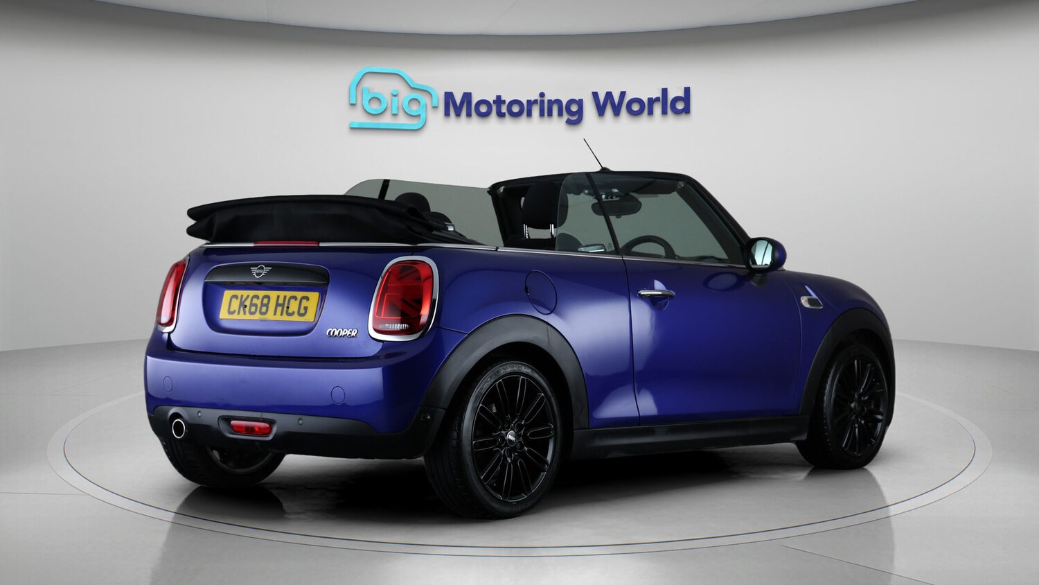 Used MINI Convertible 2018 for sale - 77490157: Photo 7