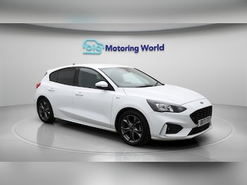 Used Ford Focus 2021 for sale - 76108788: Photo 2