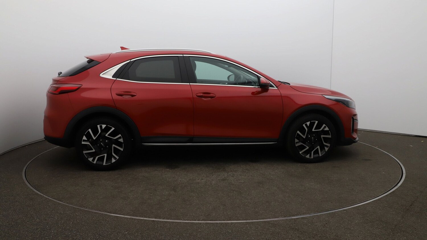 Used Kia XCeed for sale - 76811713: Photo 42