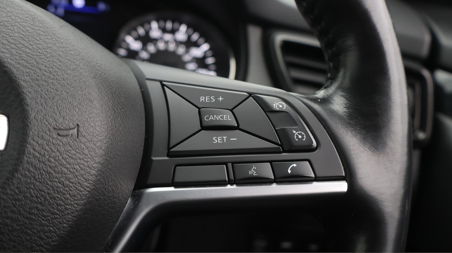 Used Nissan X-Trail 2021 for sale - 76772259: Photo 26