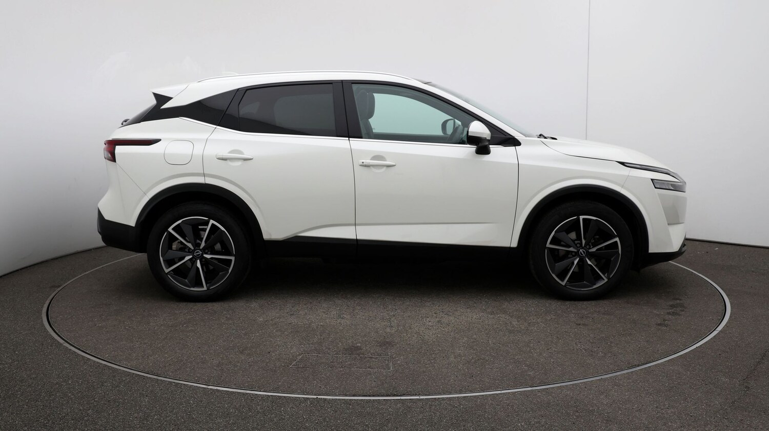 Used Nissan Qashqai for sale - 76810821: Photo 42