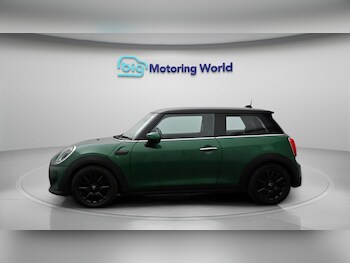 Used MINI Hatch 2021 for sale - 77901227: Photo