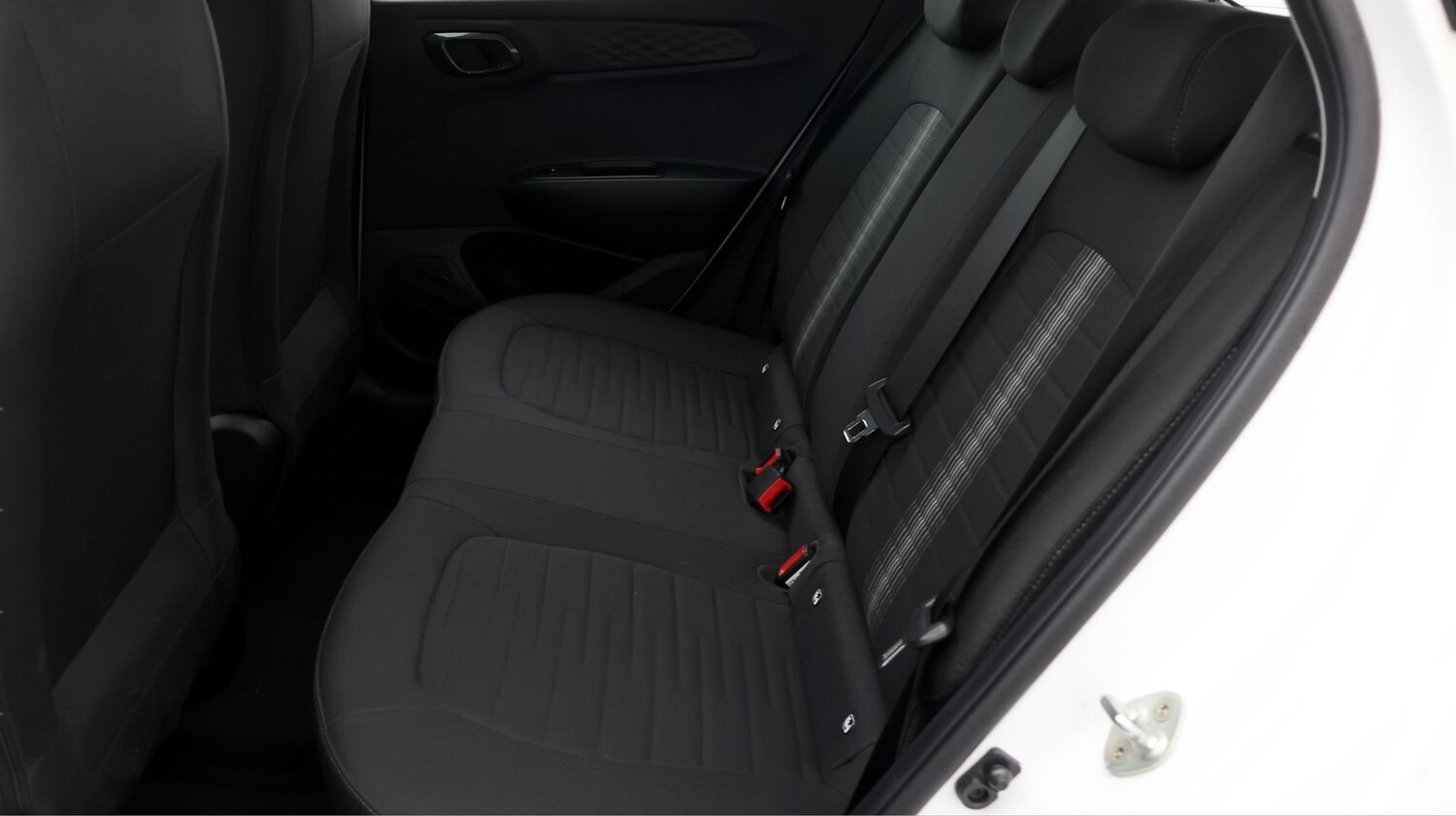 Used Hyundai i10 2022 for sale - 77270854: Photo 16