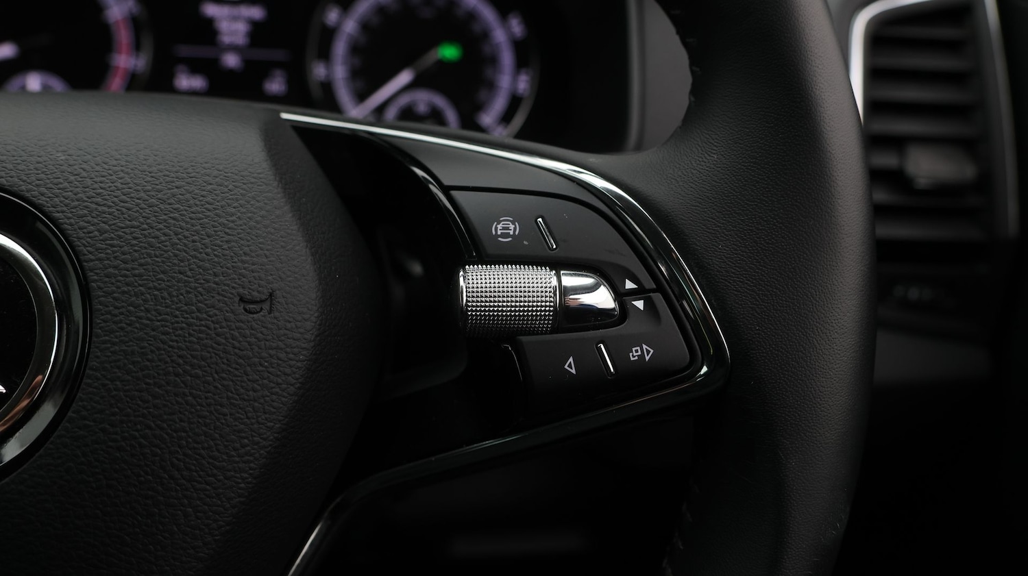 Used Skoda Karoq 2022 for sale - 77619274: Photo 24