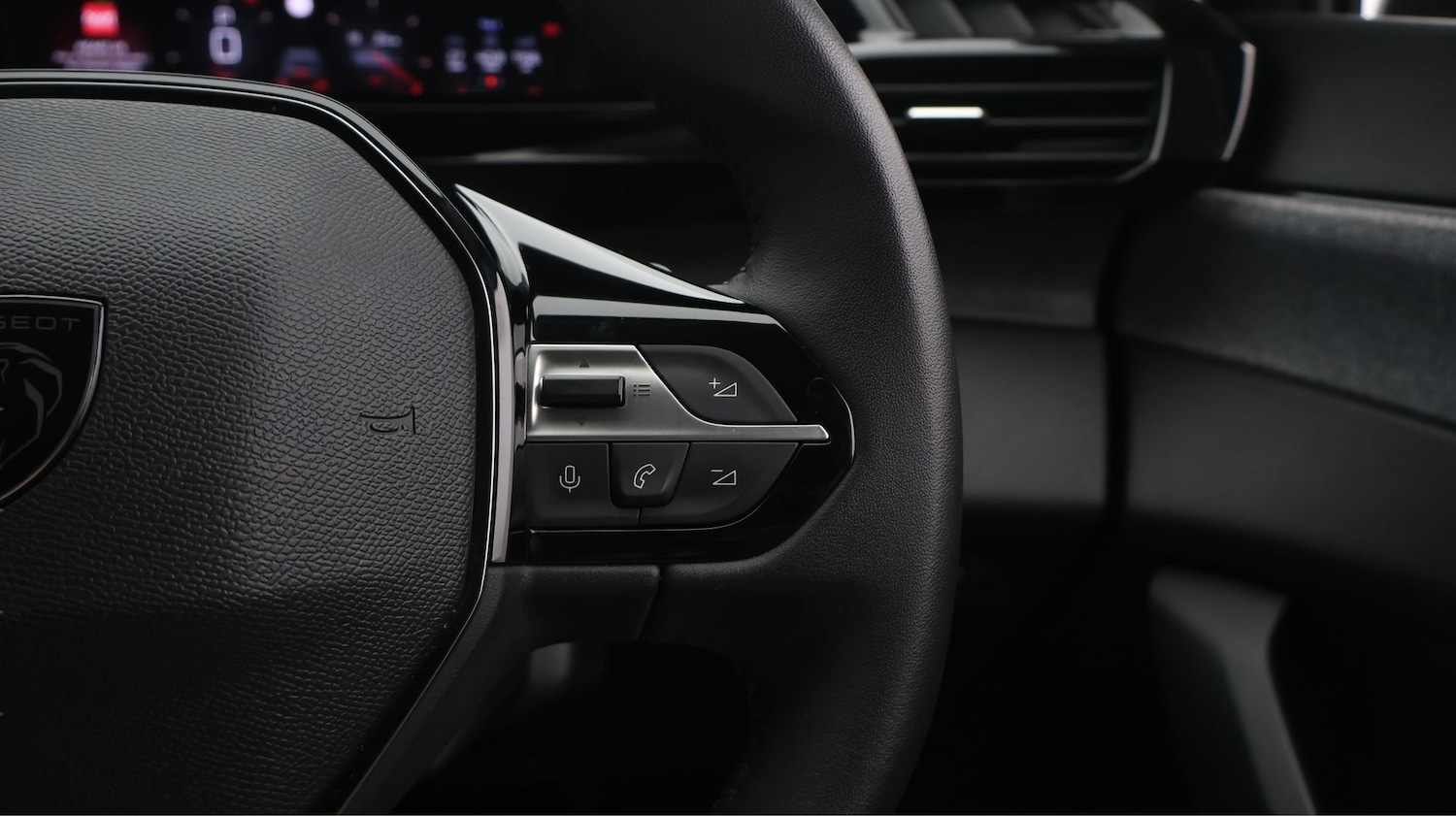 Used Peugeot 308 2023 for sale - 77679303: Photo 25