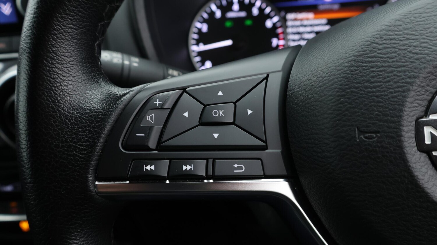 Used Nissan Juke 2023 for sale - 76001479: Photo 23