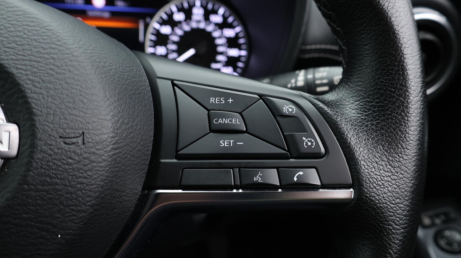 Used Nissan Juke 2023 for sale - 76001479: Photo 24