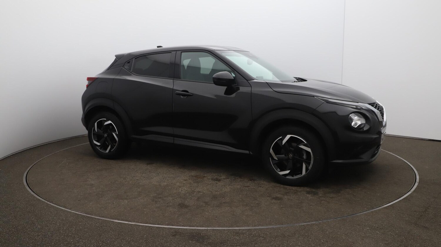 Used Nissan Juke 2023 for sale - 76001479: Photo 46