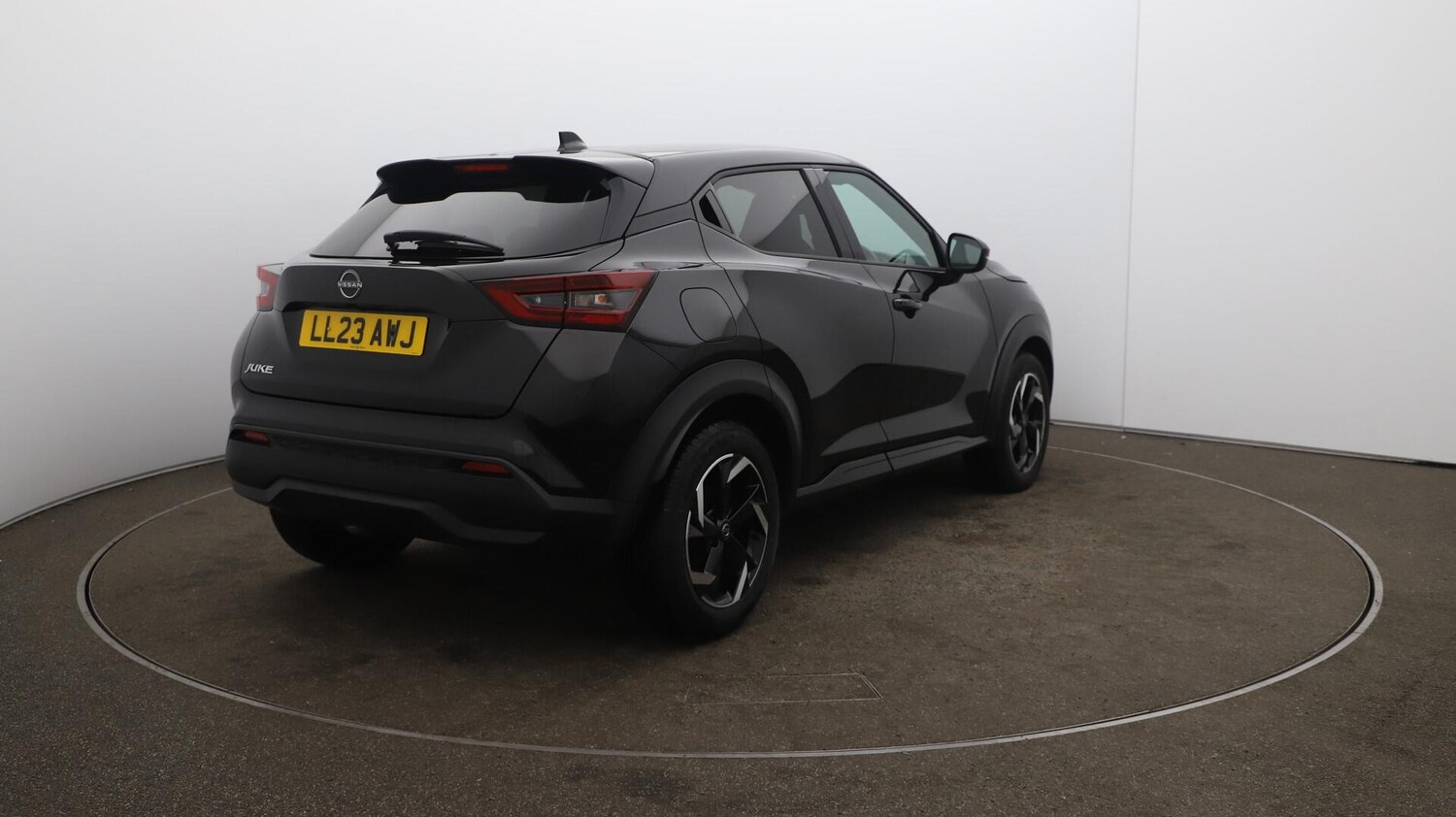 Used Nissan Juke 2023 for sale - 76001479: Photo 55