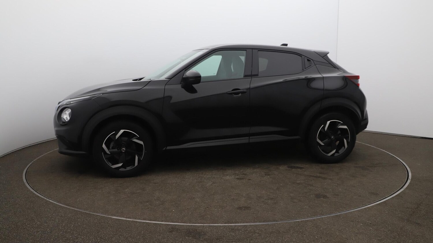 Used Nissan Juke 2023 for sale - 76001479: Photo 66