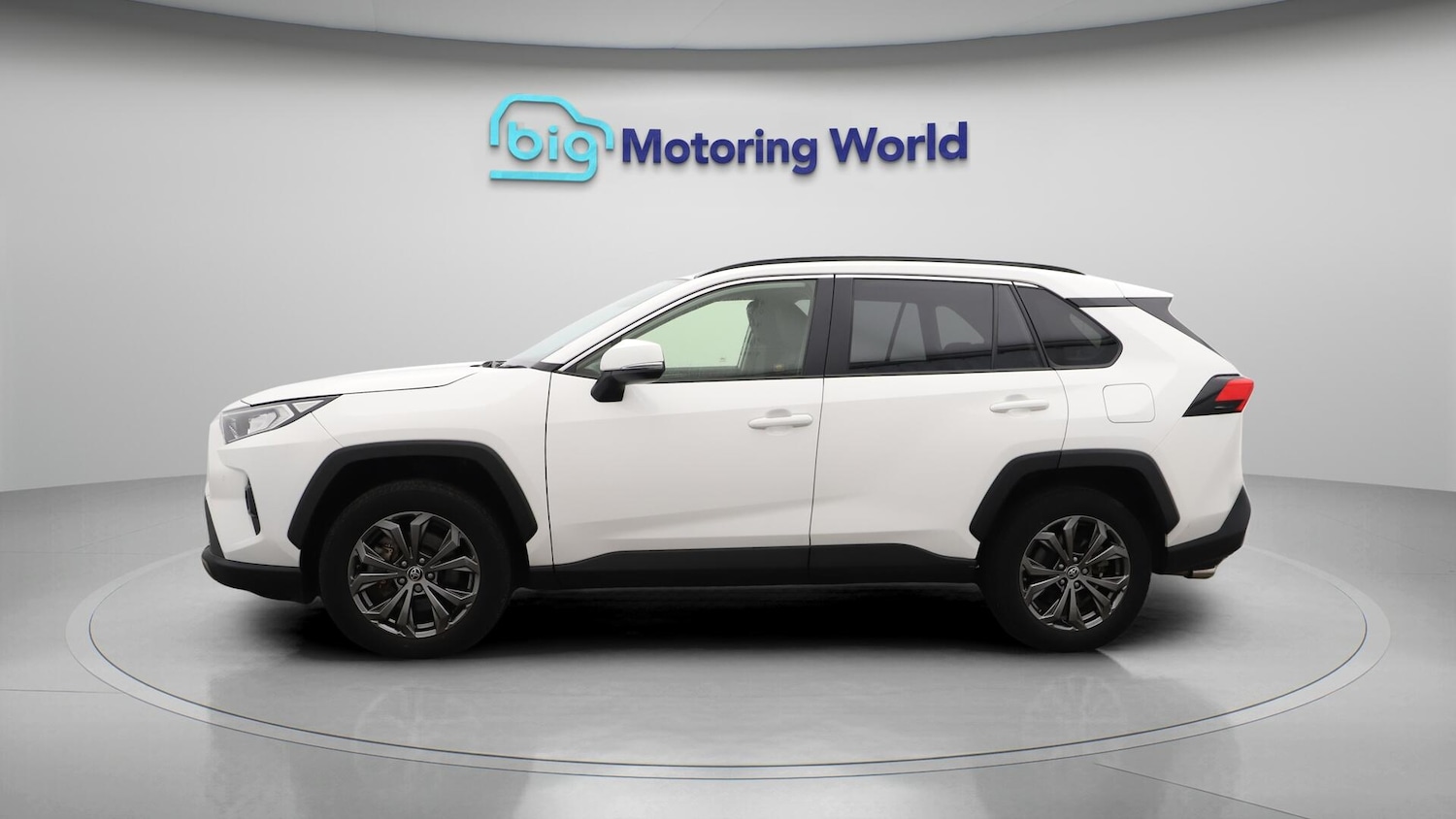 Used Toyota RAV4 2023 for sale - 76294677: Photo 5