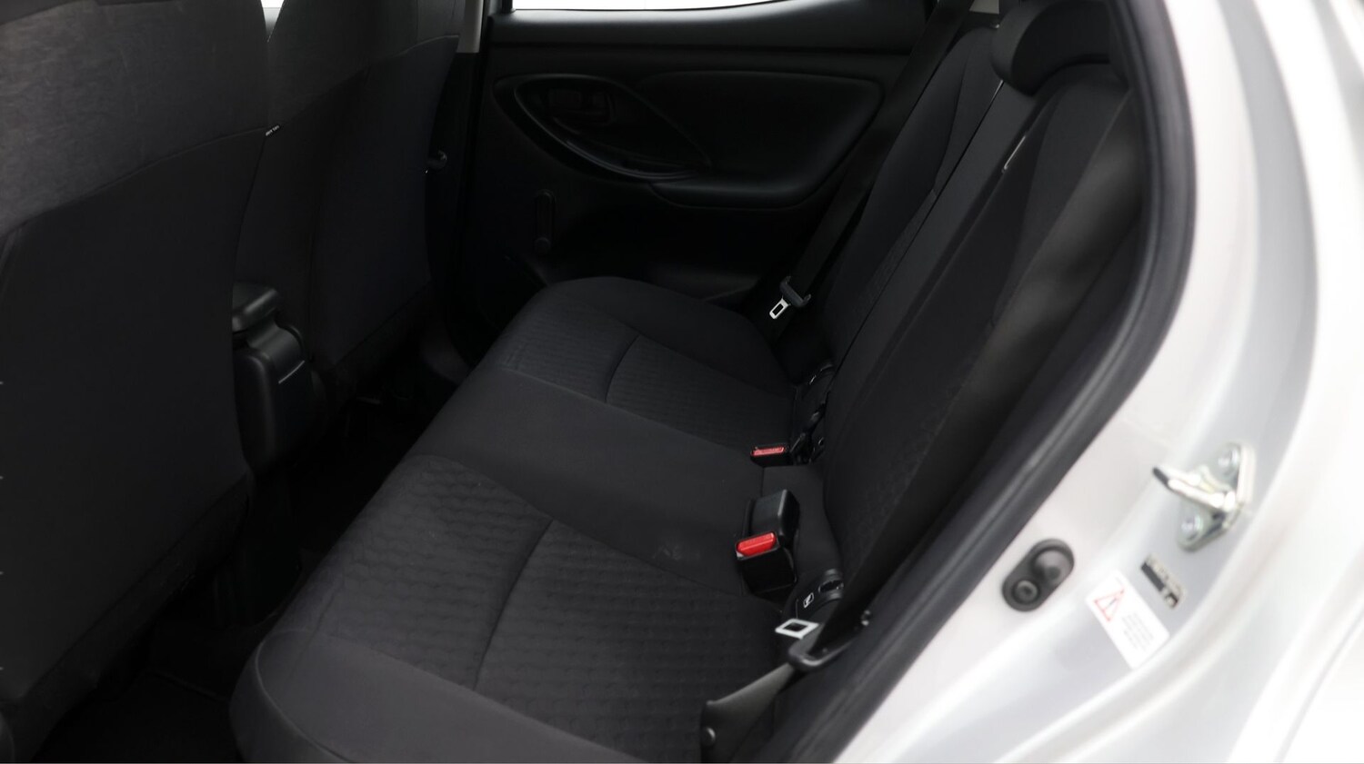 Used Toyota Yaris for sale - 77589933: Photo 16