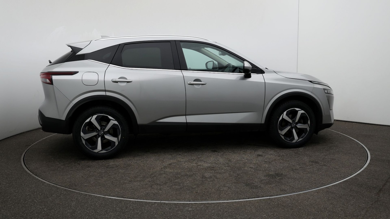 Used Nissan Qashqai for sale - 76811222: Photo 42