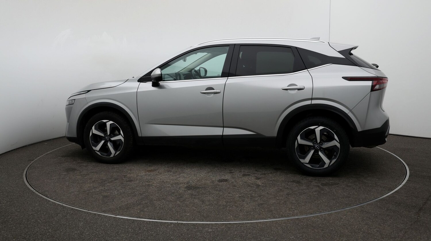 Used Nissan Qashqai for sale - 76811222: Photo 50