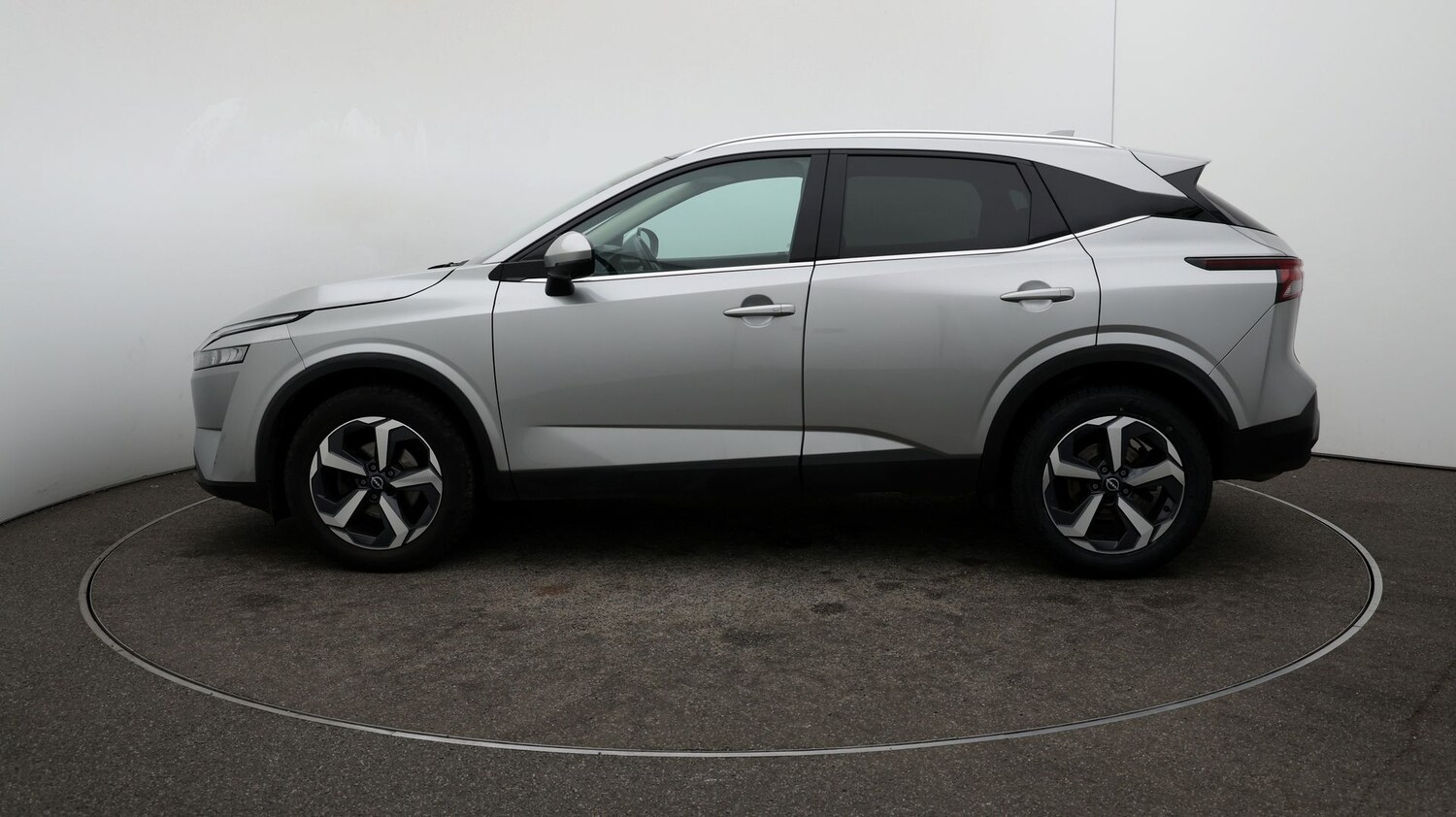 Used Nissan Qashqai for sale - 76811222: Photo 56