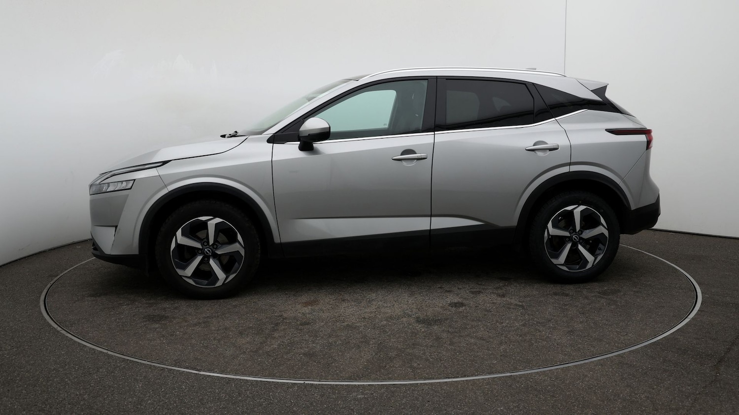 Used Nissan Qashqai for sale - 76811222: Photo 57