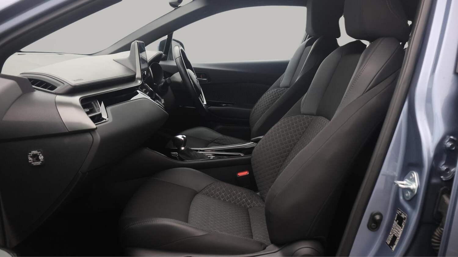 Used Toyota C-HR 2022 for sale - 76240039: Photo 15