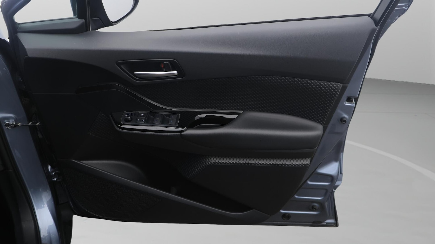 Used Toyota C-HR 2022 for sale - 76240039: Photo 16