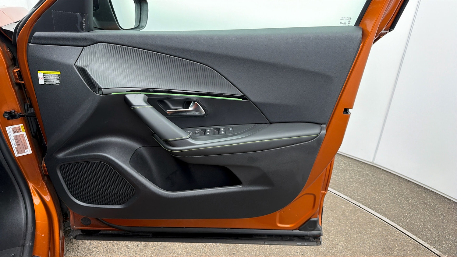 Used Peugeot E-2008 2024 for sale - 78012448: Photo 14