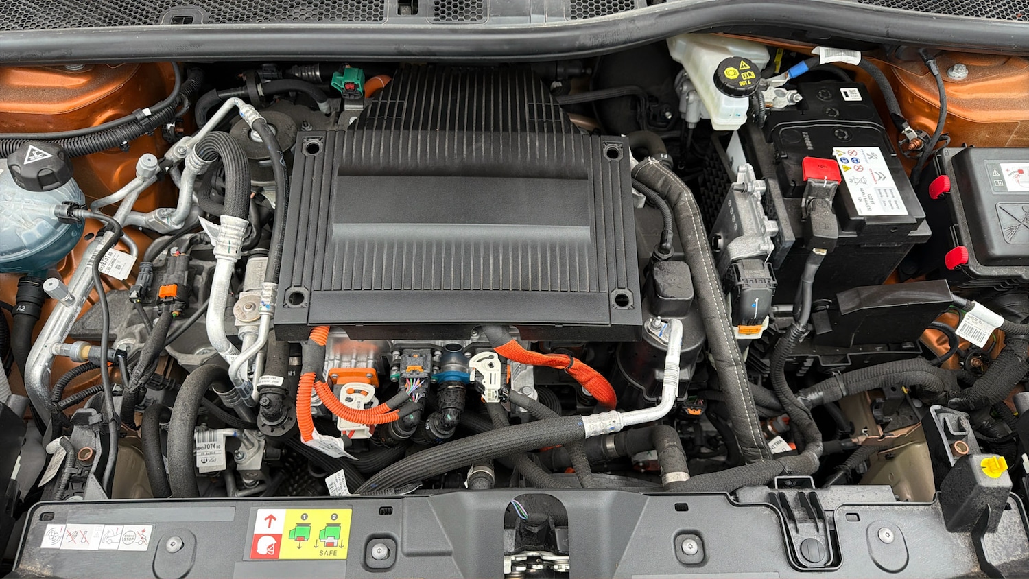 Used Peugeot E-2008 2024 for sale - 78012448: Photo 18