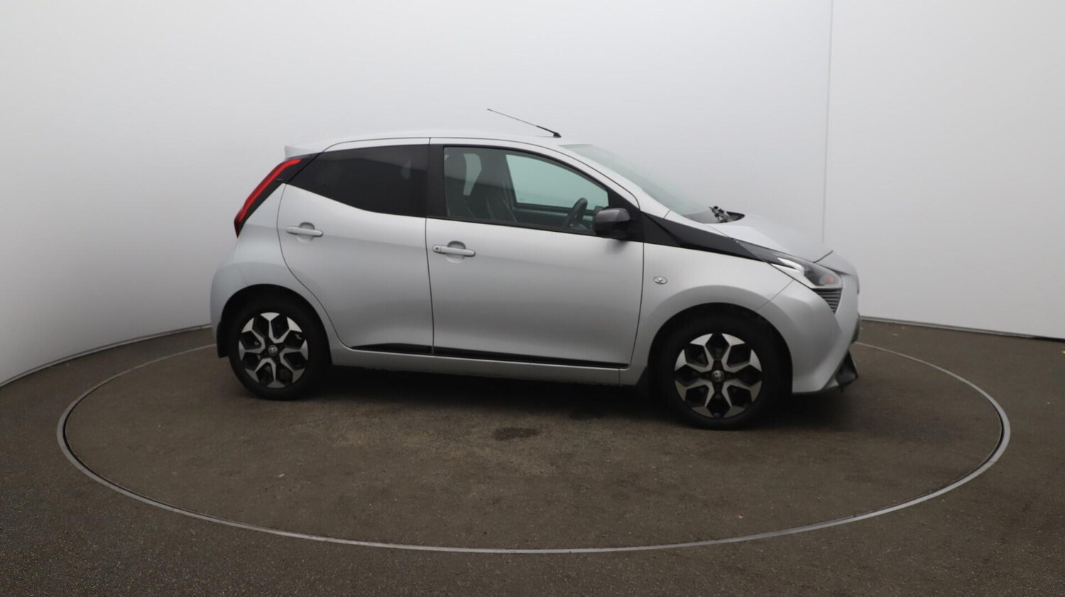 Vehicle 48