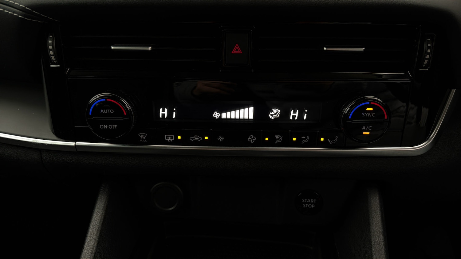 Used Nissan Qashqai 2024 for sale - 77997025: Photo 11