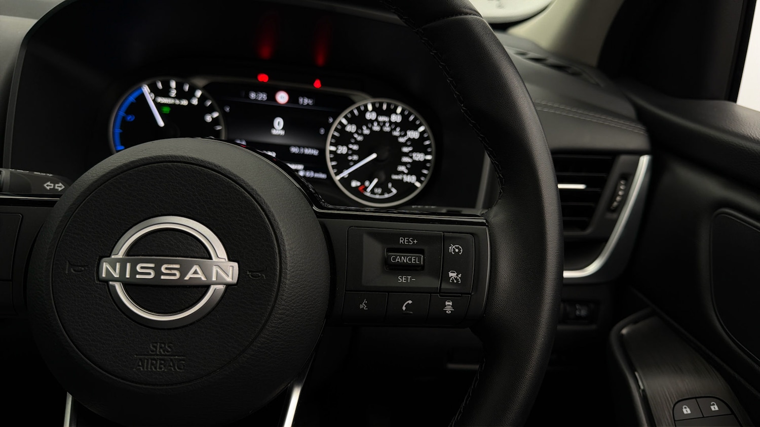 Used Nissan Qashqai 2024 for sale - 77997025: Photo 24