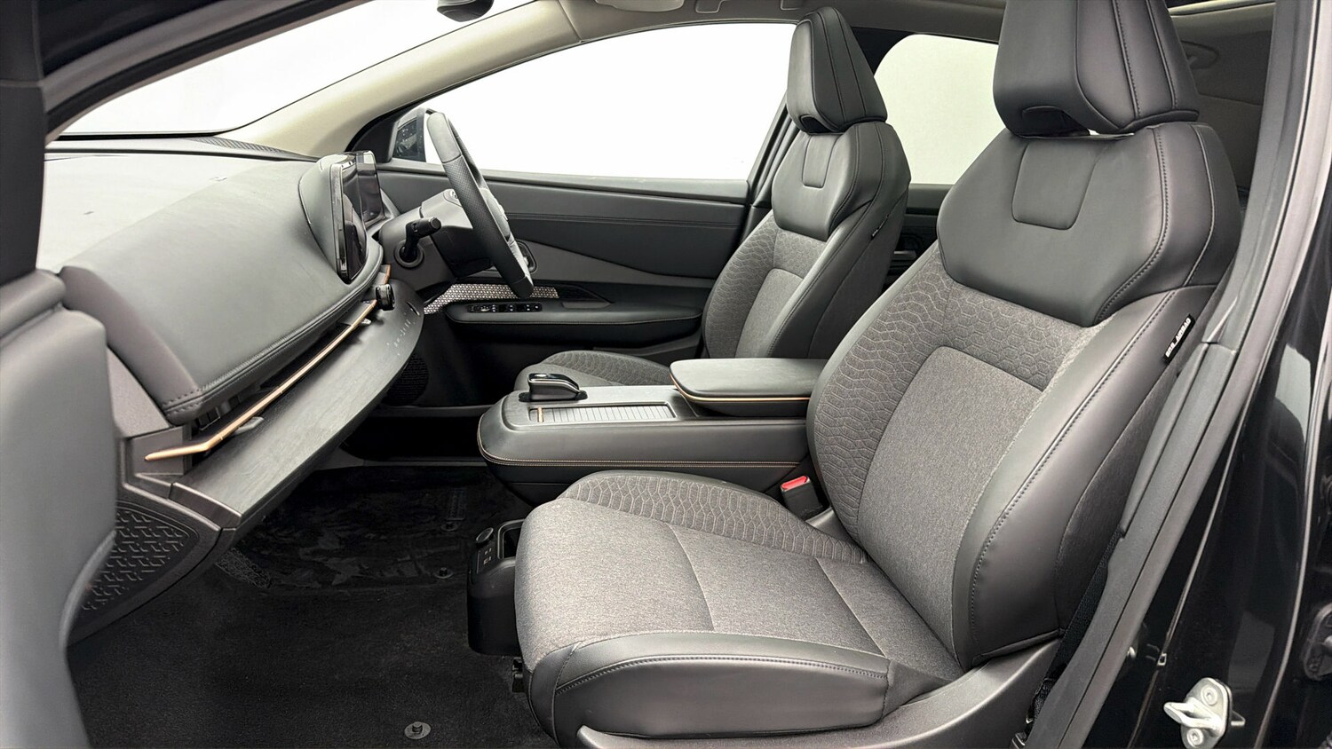 Used Nissan ARIYA 2025 for sale - 78177290: Photo 13