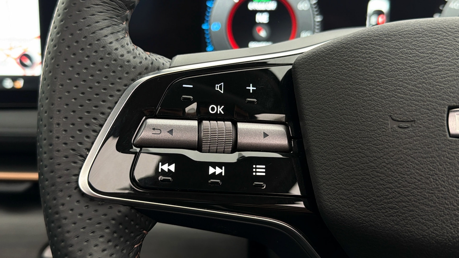 Used Nissan ARIYA 2025 for sale - 78177290: Photo 23