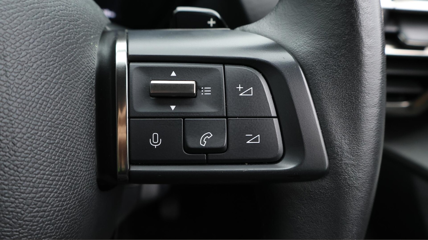 Used Citroen C5 X 2023 for sale - 76688655: Photo 25