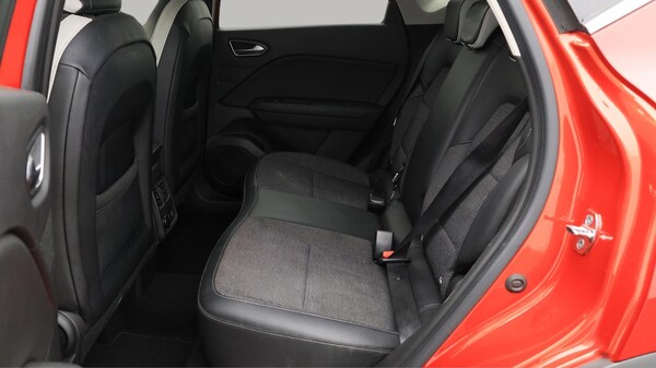 Used Renault Captur 2020 for sale - 76201262: Photo 17